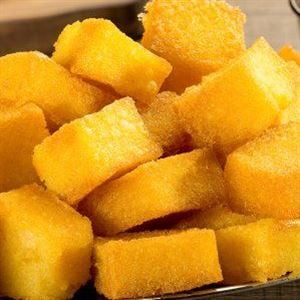 400 GRAMA DE POLENTA FRITA