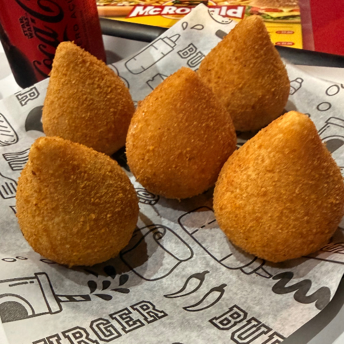 5 COXINHAS MÉDIAS