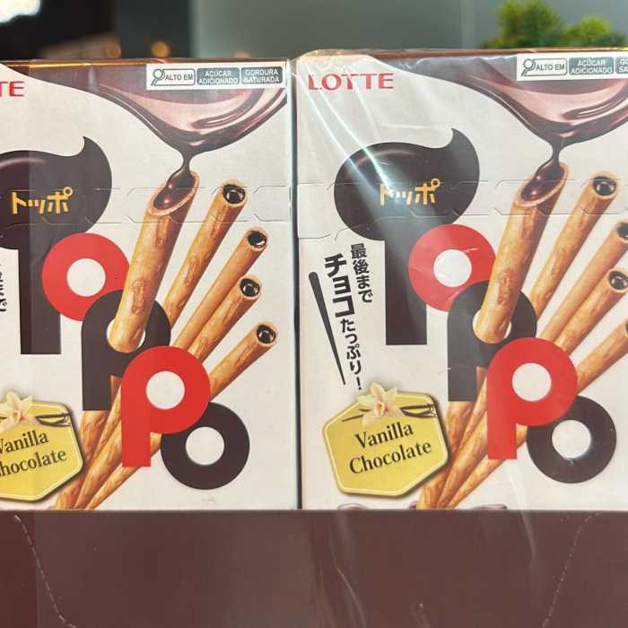 BISCOITO ORIENTAL TOPPO HASHI SABOR CHOCOLATE E BAUNILHA 40G