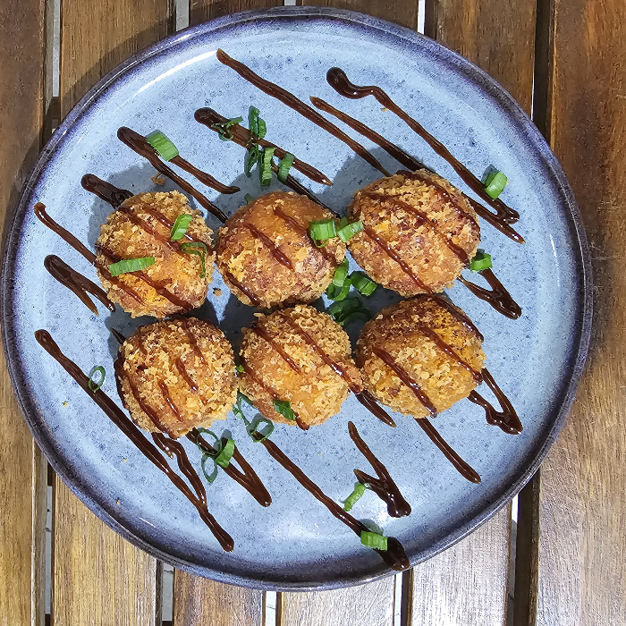 BOLINHO DE CARNE SECA