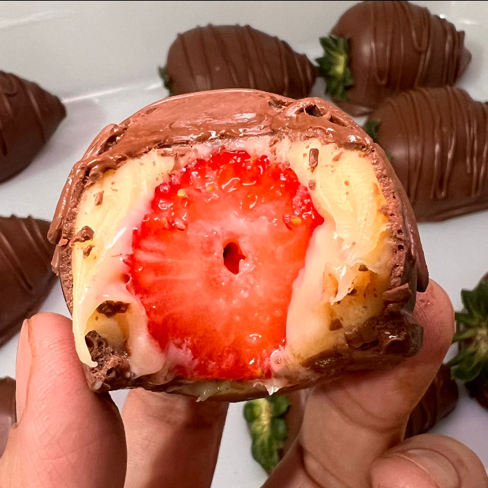 BOMBOM DE MORANGO
