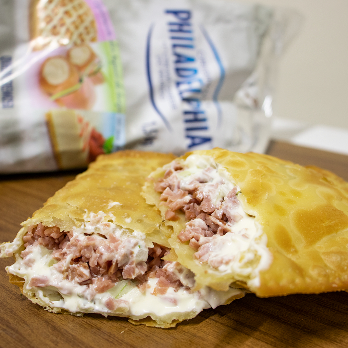 CALABRESA COM CREAM CHEESE PHILADÉLPHIA