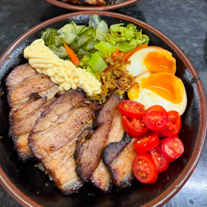 CHASHU DON - BENTÔ DE BARRIGA DE PORCO - TIGELA