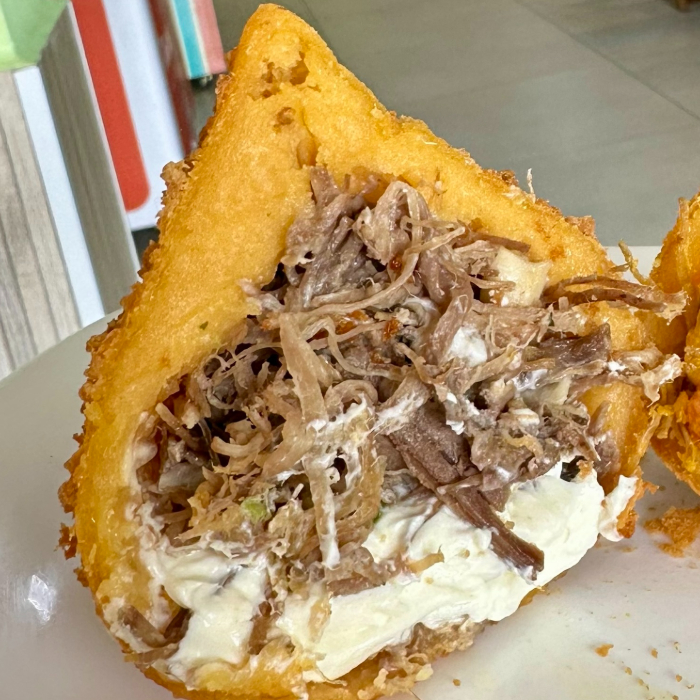 COXINHA DE COSTELA COM CREAM CHEESE