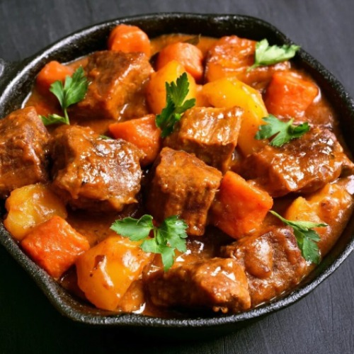 MARMITEX CARNE PANELA COM LEGUMES