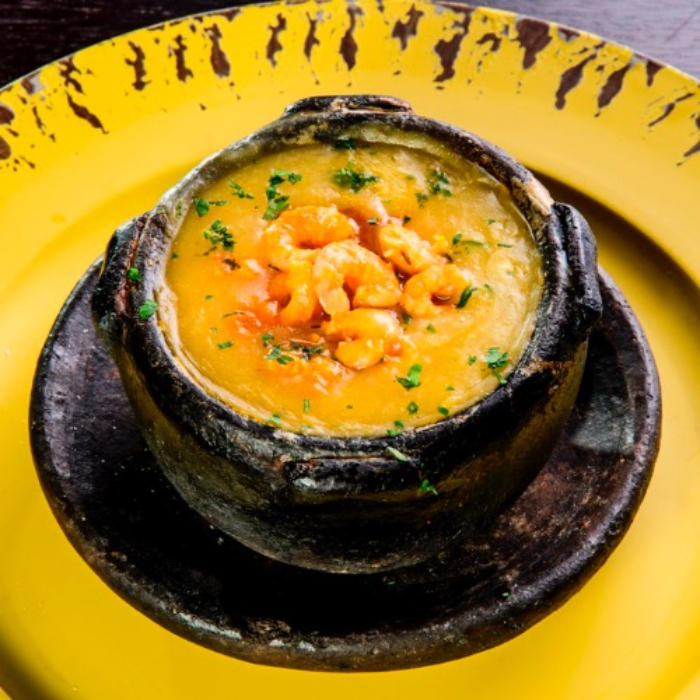 OFERTA GRUPO EXCLUSIVO - CALDINHO DE MANDIOCA COM CAMARÃO E CATUPIRY