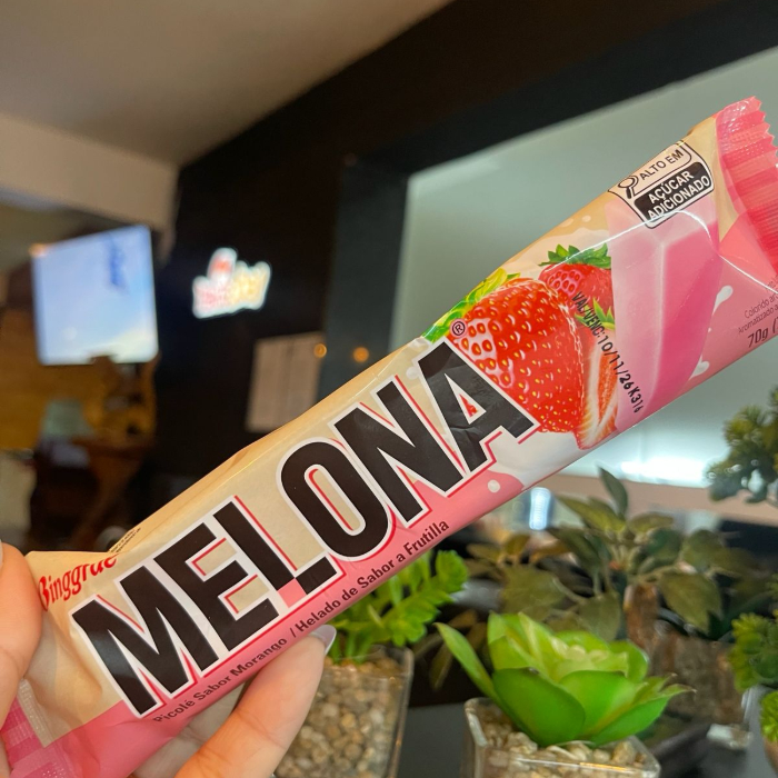 PICOLÉ MELONA MORANGO 70G