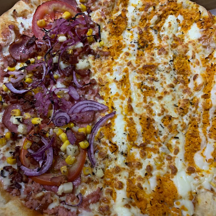 PIZZA COM BORDA GRÁTIS