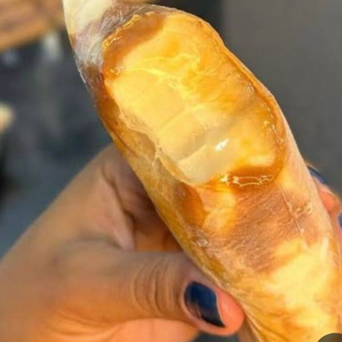 SACOLÉ DE DOCE DE LEITE COM PAÇOCA