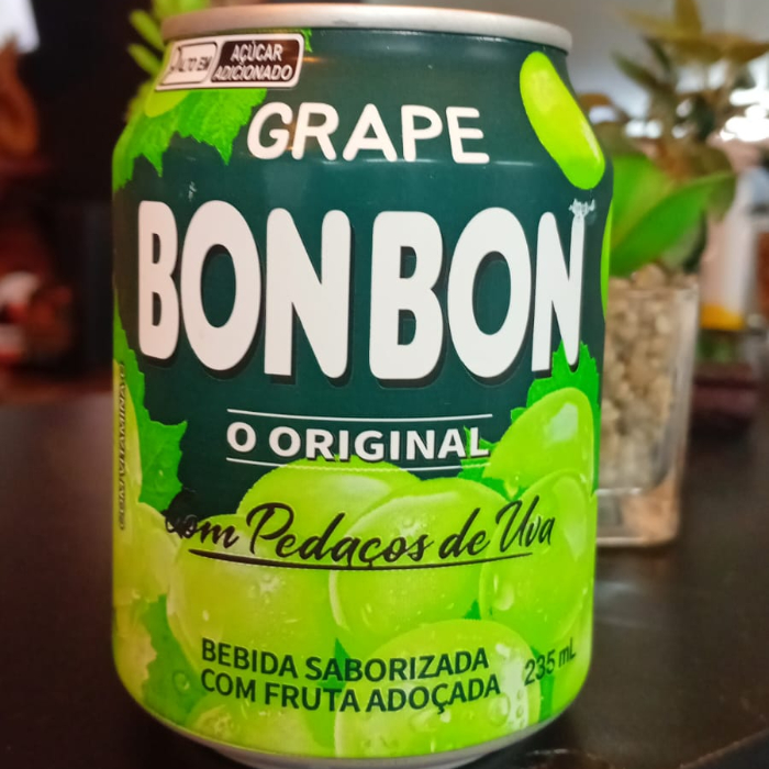 SUCO JAPONES LATA BONBON UVA PEDAÇOS