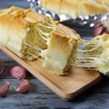 16 - PÃO DE ALHO COM QUEIJO