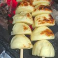 18 - BOLINHAS DE QUEIJO