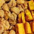 500G CORTE COXA SOBRE COXA SEM OSSO EMPANADA  200G POLENTA