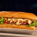 BAGUETE DE FRANGO À MILANESA