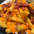 BATATA COM CHEDDAR E BACON - M