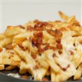 BATATA COM QUEIJO MUSSARELA E BACON