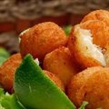 BOLINHO DE BACALHAU