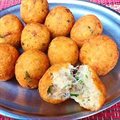 BOLINHO DE BACALHAU