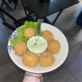 BOLINHO DE SALMÃO COM QUEIJO 6 UN