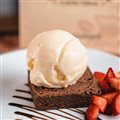 BROWNIE COM SORVETE