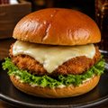 CHICKEN BURGUER