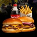COMBO COM 2 BLACK BURGER DO SEU JEITO