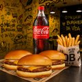 COMBO TRIO BLACK BURGER - 3 BLACK BURGER, 1 COCA-COLA 1L, 1 BATATA-FRITA P