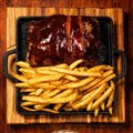 COSTELA SUINA NO BARBECUE