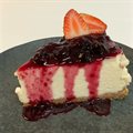 Fatia Cheesecake Frutas Vemelha