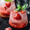 GIN TÔNICA COM FRUTAS