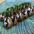 HOT ROLL DE SALMÃO