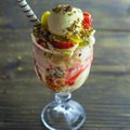 MIX DE FRUTAS ( SALADA DE FRUTAS COM SORVETE DE CREME ) 300ML