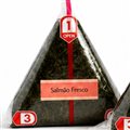 ONIGUIRI DE SALMÃO FRESCO (1 UNIDADE)