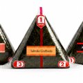 ONIGUIRI DE SALMÃO GRELHADO (1 UNIDADE)
