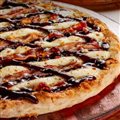 PIZZA CALABRESA COM BARBECUE