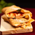 PIZZA FRITA - MARGUERITA