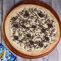 PIZZA OREO COM CHOCOLATE LAKA