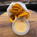 PORCAO ANEIS DE CEBOLA