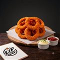 PORÇÃO DE ANÉIS DE CEBOLA (ONION RINGS)