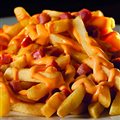 PORÇÃO DE 500 G BATATA FRITA, 200G BACON E CHEDDAR