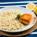 RISOTO DE LIMÃO SICILIANO COM SALMÃO