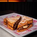 SANDUÍCHE DOCE DE NUTELLA E BANANA