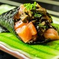 TEMAKI SALMÃO COM SHITAKE